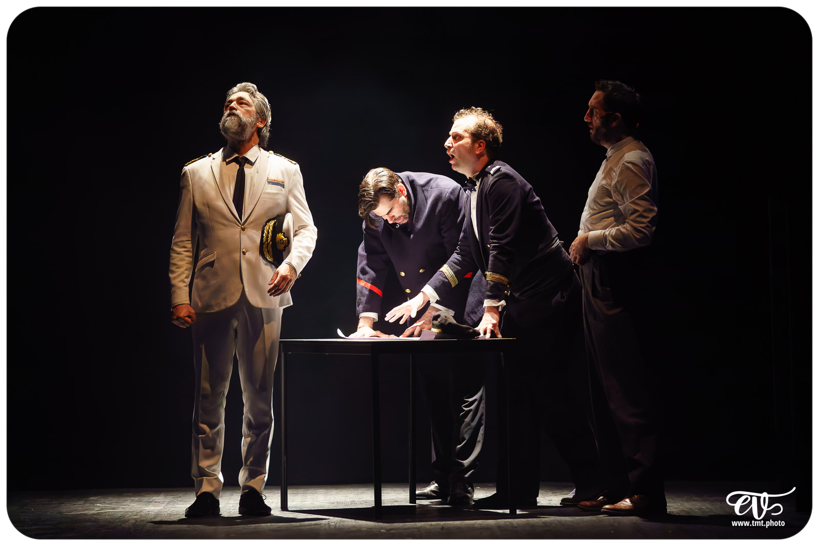 TITANIC (LES MOUTONS NOIRS)